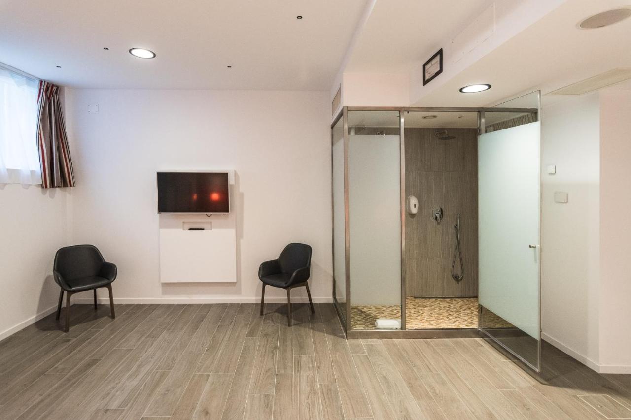 Bb Hotels Smarthotel Milano Linate Сеграте Экстерьер фото